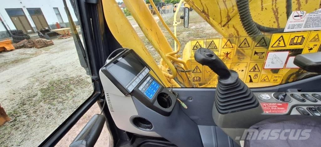 Komatsu PC 210 Bagri goseničarji
