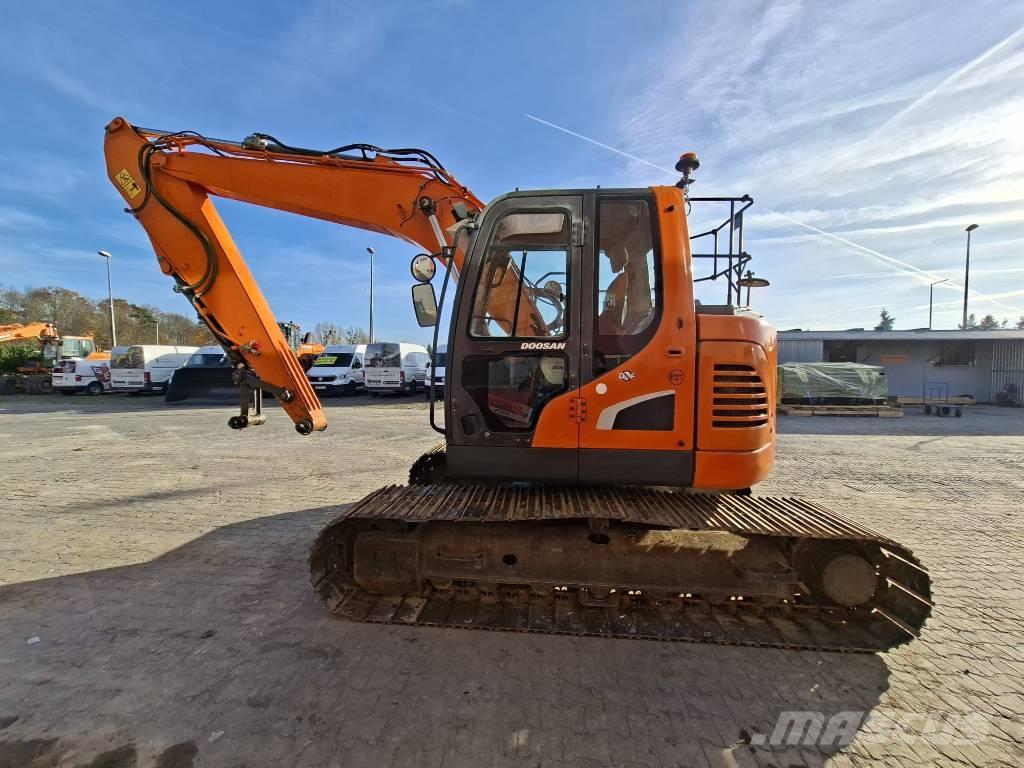 Doosan DX 140 LCR Bagri goseničarji