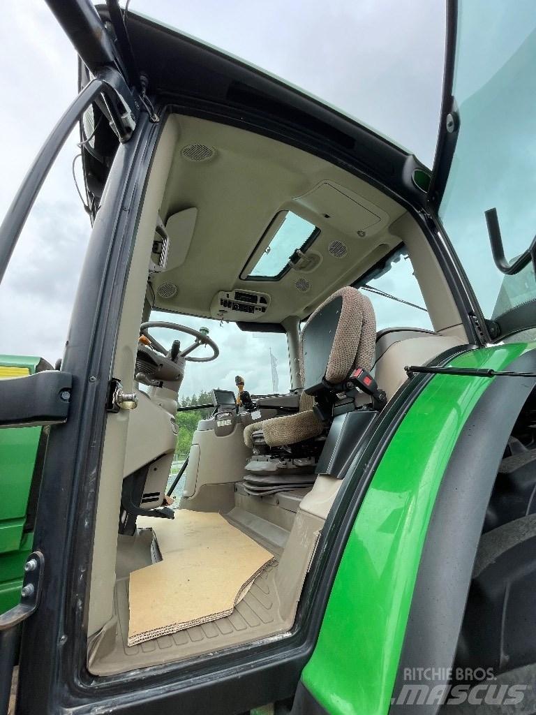 John Deere 6210 R Traktorji