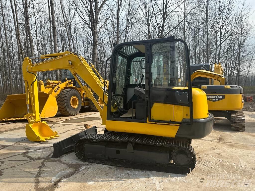 Komatsu PC56 Bagri goseničarji