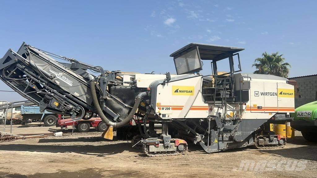 Wirtgen W 200 Rezalke asfalta