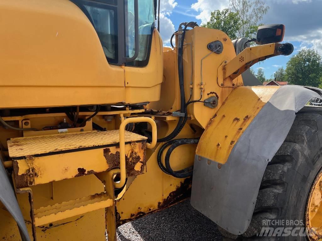 Volvo L 110 F Kolesni nakladalci