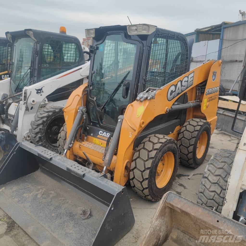 CASE SR 200 Skid steer mini nakladalci