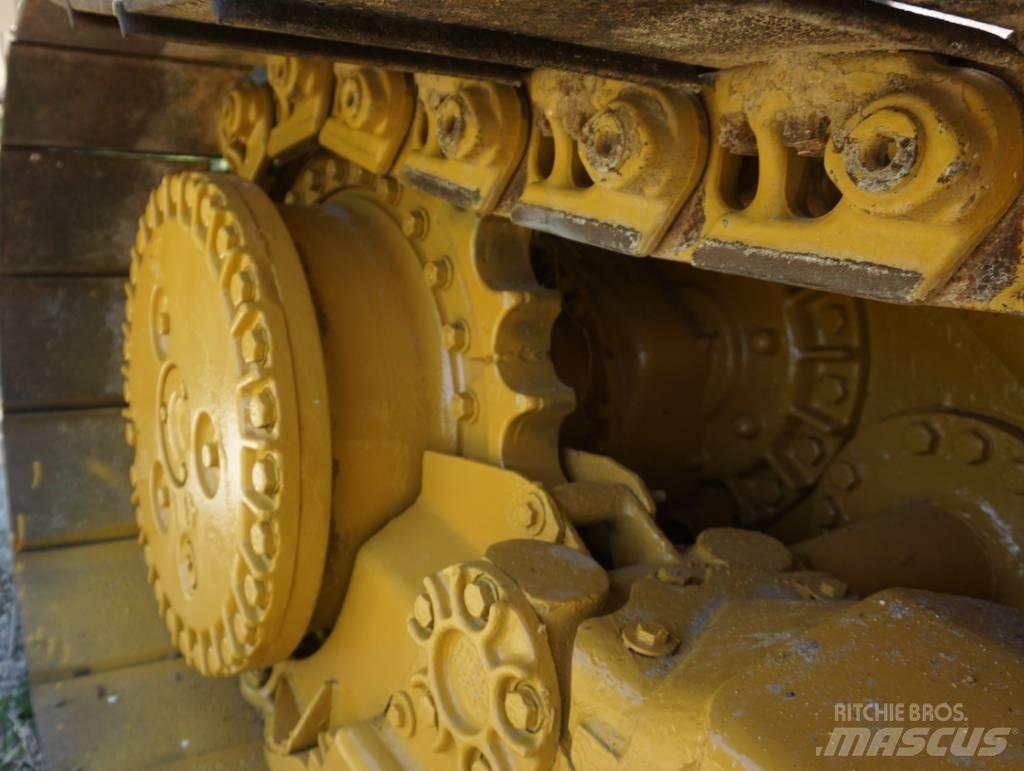CAT D 6 K 2 LGP Buldožerji goseničarji