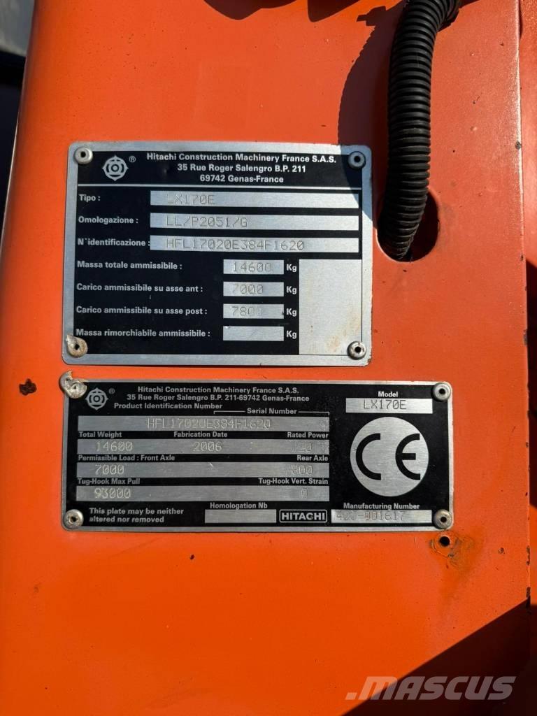 Hitachi LX 170 E Kolesni nakladalci