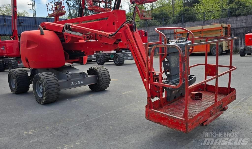 JLG 450 AJ II Zglobne dvižne ploščadi