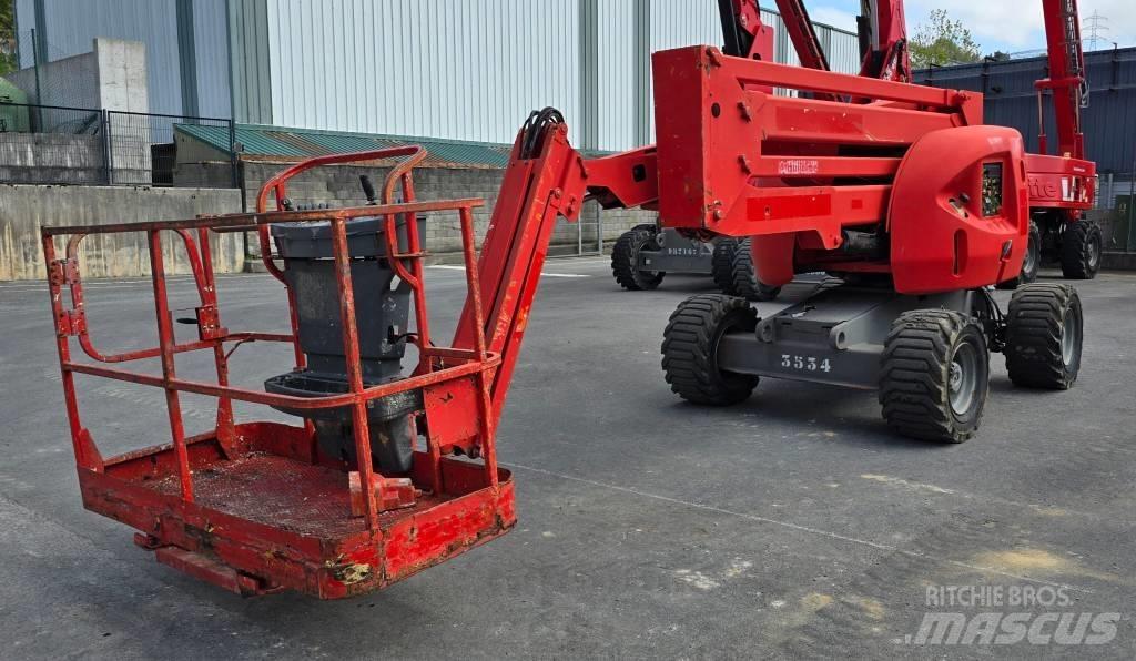 JLG 450 AJ II Zglobne dvižne ploščadi