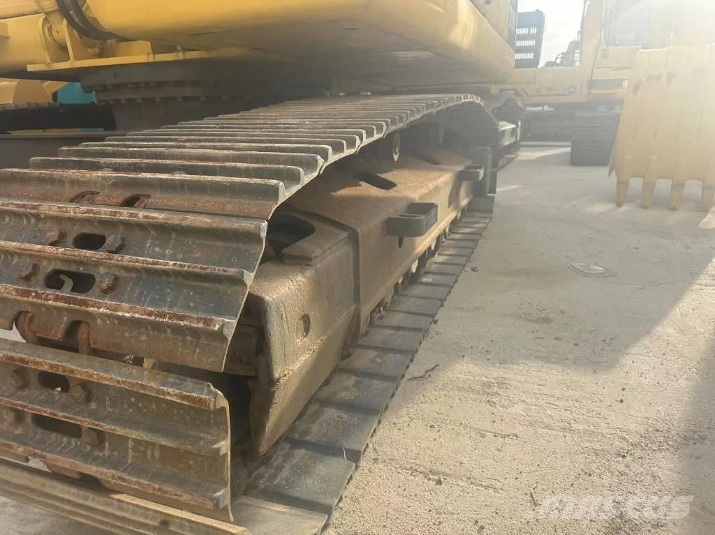 Komatsu PC 200 LC-7 Bagri goseničarji