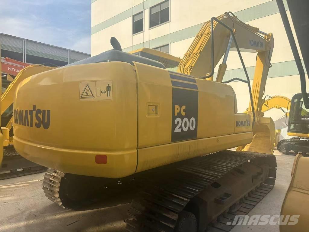 Komatsu PC 200 LC-7 Bagri goseničarji