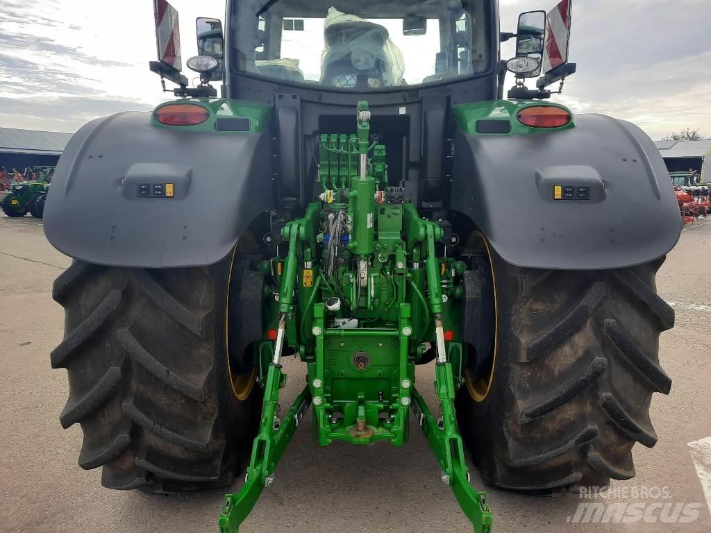 John Deere 6R230 Traktorji