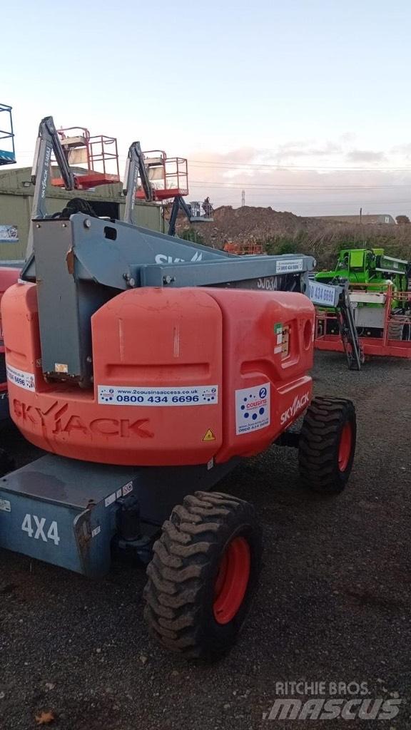SkyJack SJ 63 AJ Zglobne dvižne ploščadi