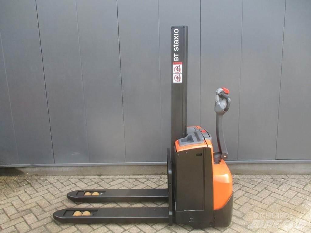 BT SWE 080L Ročni električni viličar