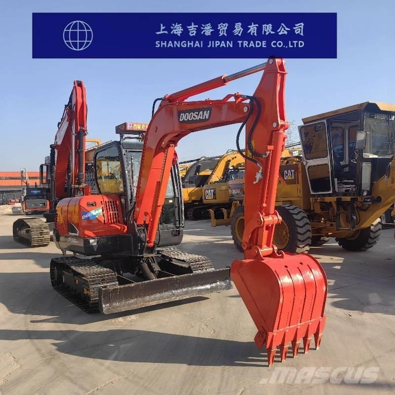 Doosan DX 60-9C Mini bagri <7t