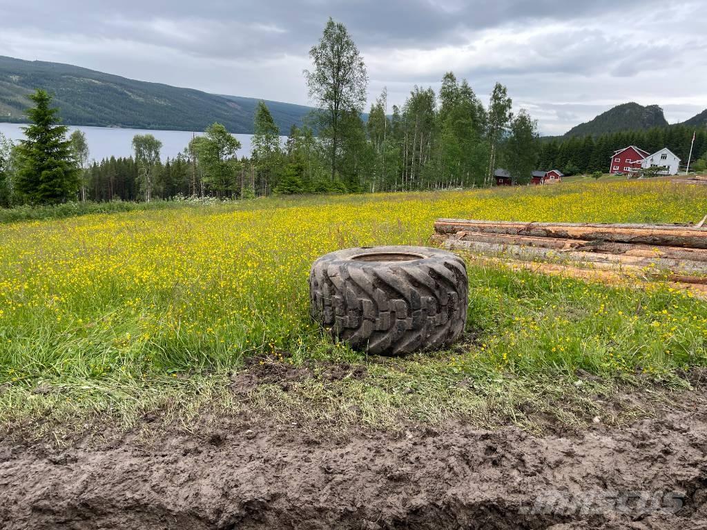 Ponsse BISON AF 8W Forwarderji