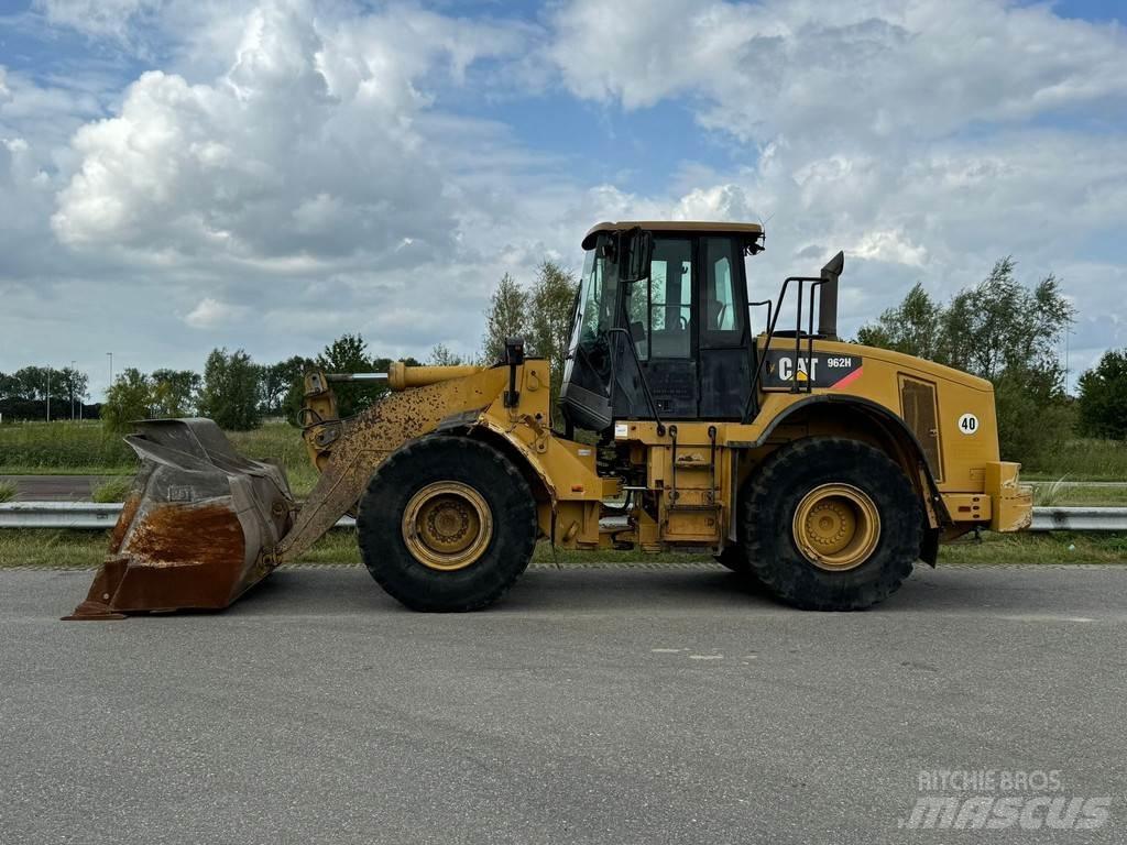 CAT 962H Kolesni nakladalci