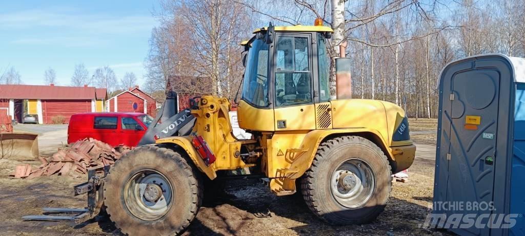 Volvo L 45 B Kolesni nakladalci