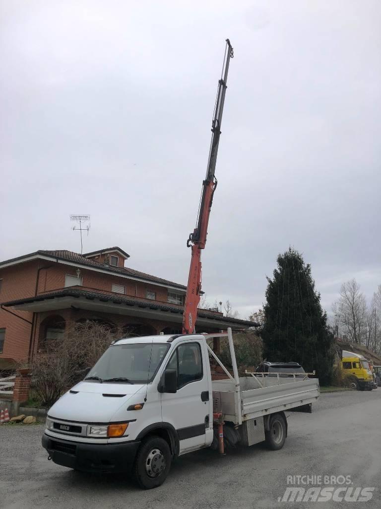 Iveco Daily 35-130 Tovornjaki zabojniki