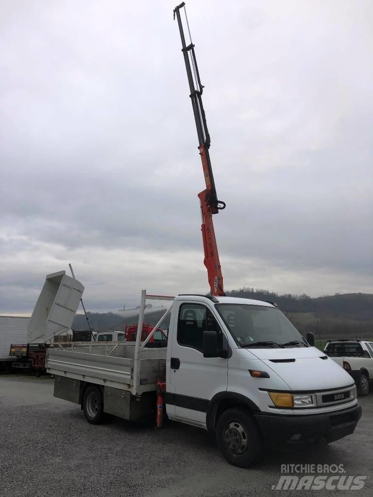 Iveco Daily 35-130 Tovornjaki zabojniki
