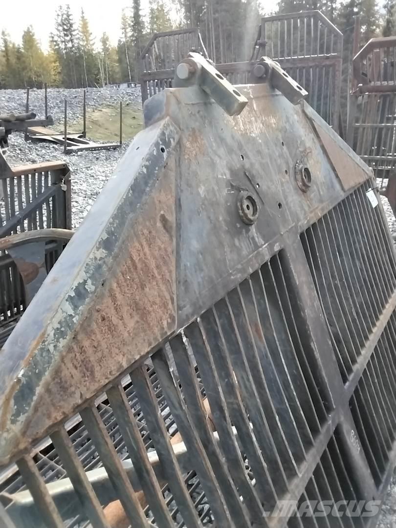Valmet 860.4 Druge komponente