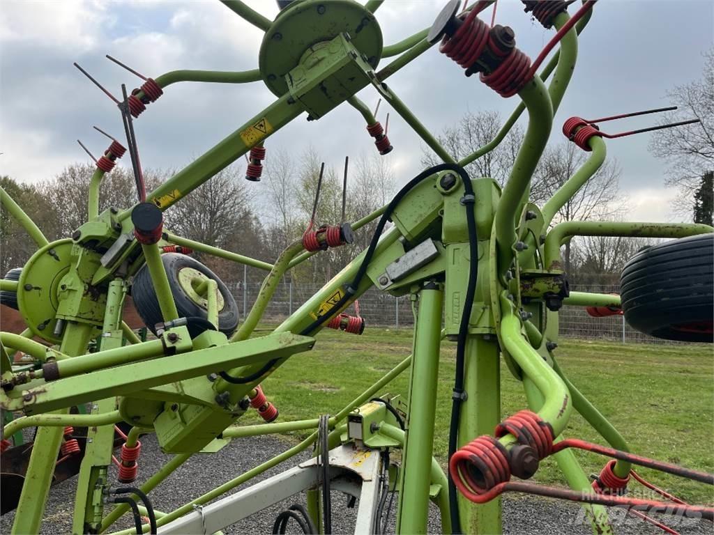CLAAS VOLTO 770 Obračalniki in zgrabljalniki