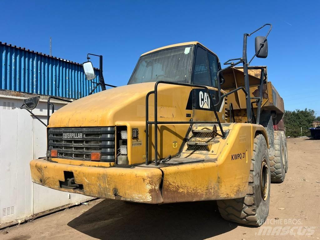 CAT 740 Zglobni demperji