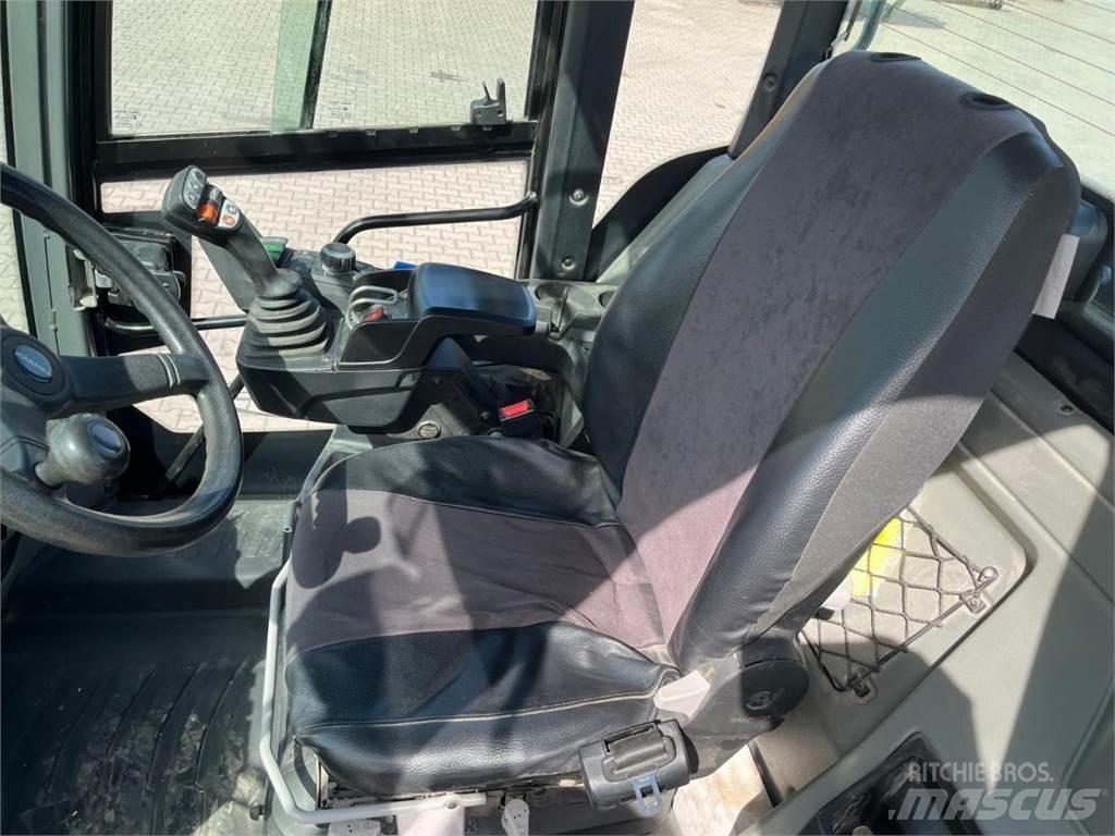 Kramer KL 55.8T Kmetijski teleskopski nakladalci