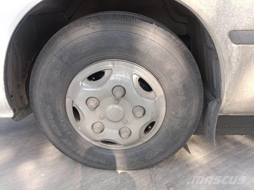 Toyota Coaster Bus Mini avtobusi