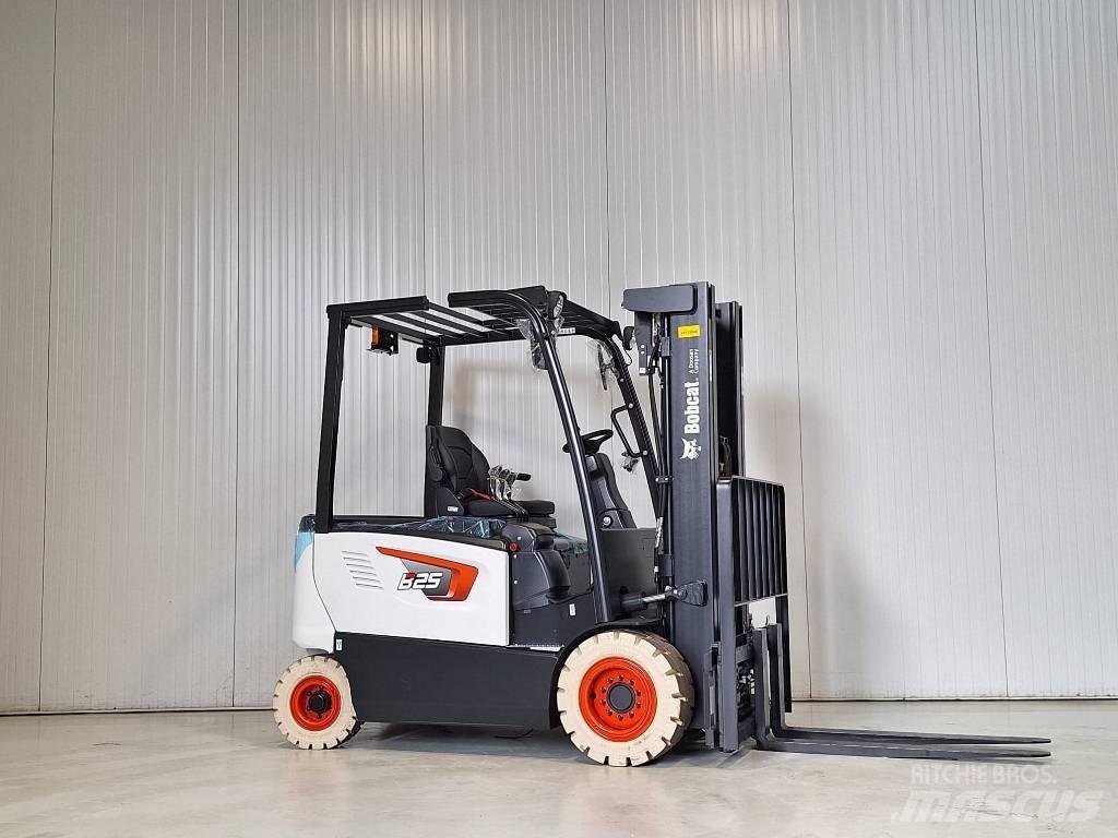Bobcat B25X-7 PLUS Električni viličarji