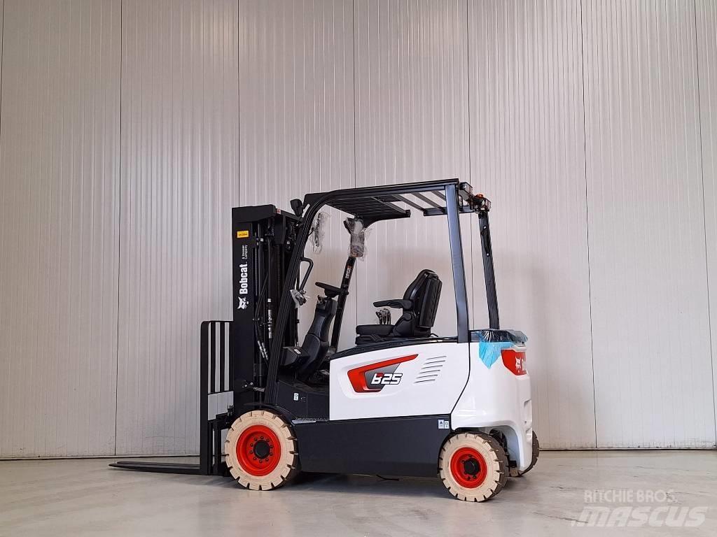 Bobcat B25X-7 PLUS Električni viličarji