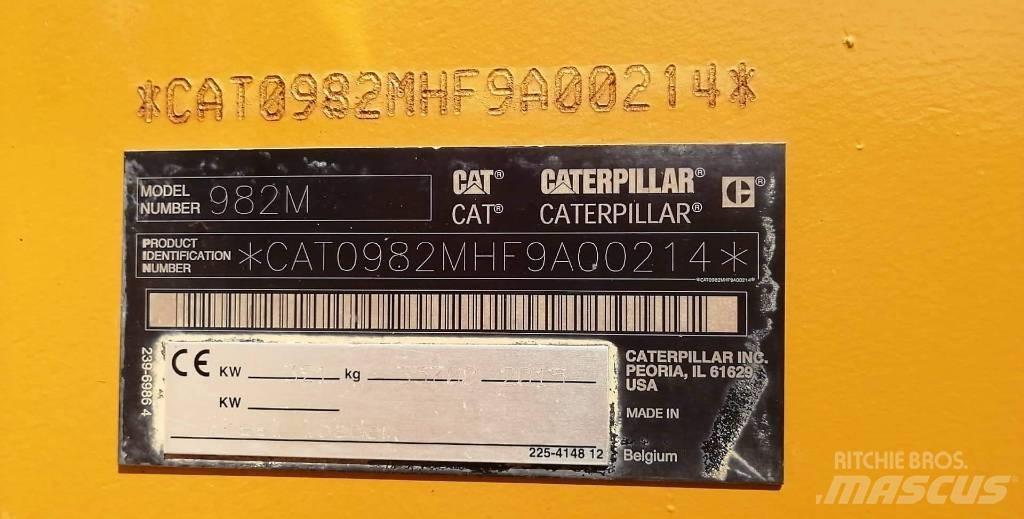 CAT 982 M Kolesni nakladalci