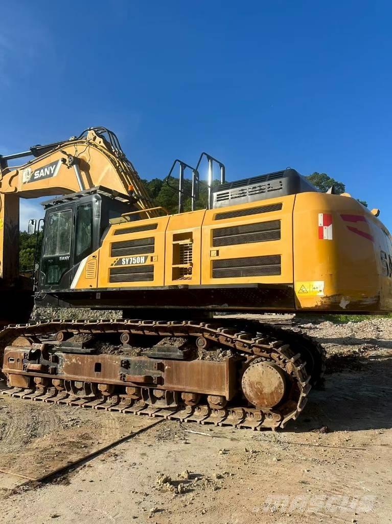 Sany 750 Bagri goseničarji