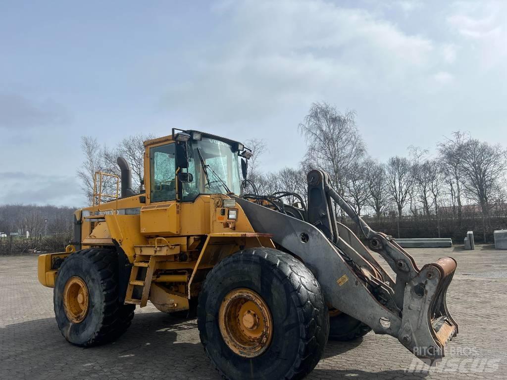 Volvo L 180 C Kolesni nakladalci