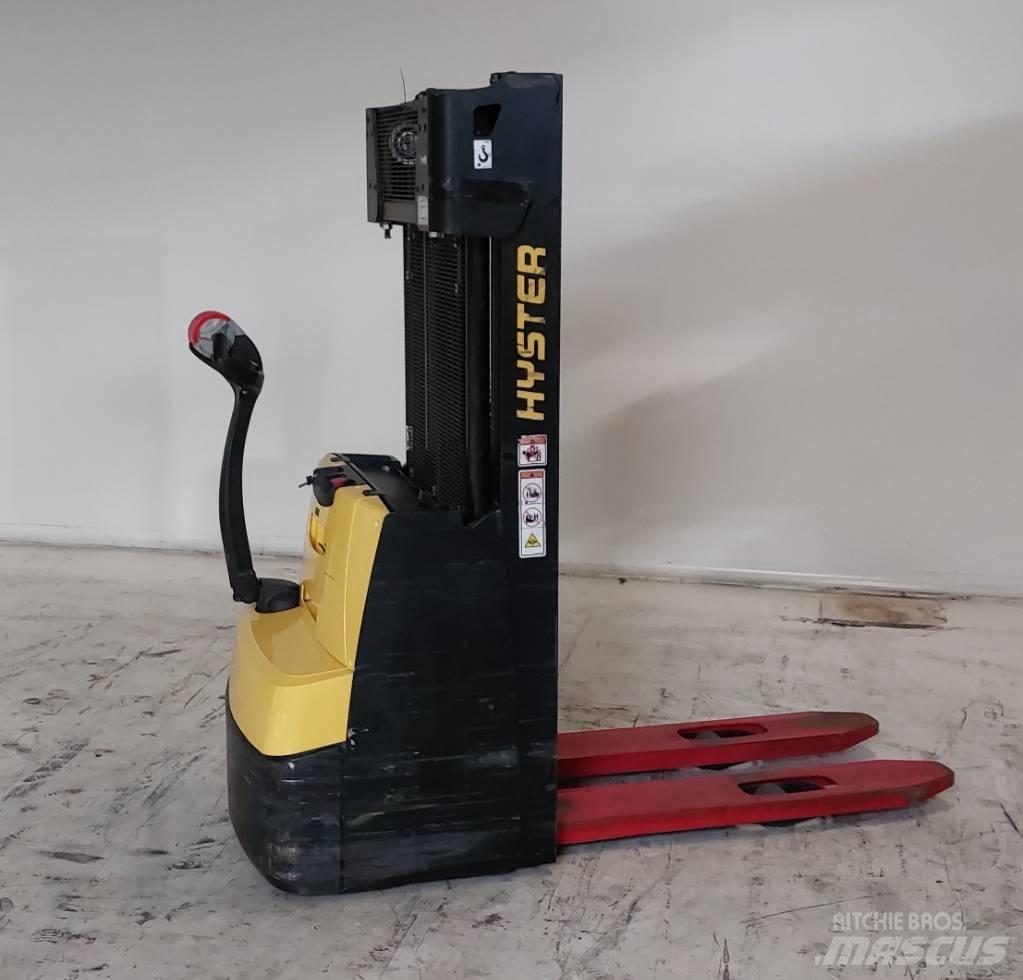 Hyster S 1.0 Ročni električni viličar