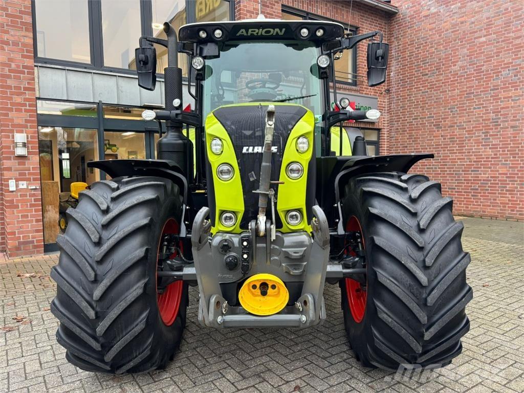 CLAAS Arion 660 Traktorji