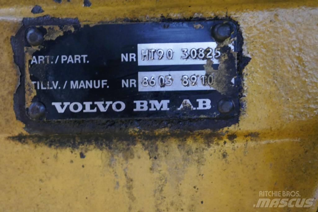 Volvo BM L 50 Menjalnik