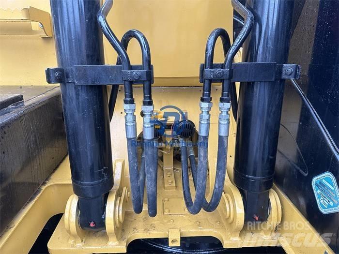 CAT 313D2GC Midi bagri 7t – 12t