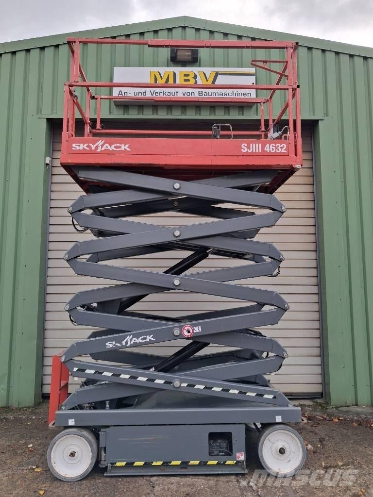 SkyJack SJ III 4632 Škarjaste dvižne ploščadi