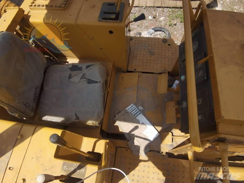 CAT D 3 C Buldožerji goseničarji