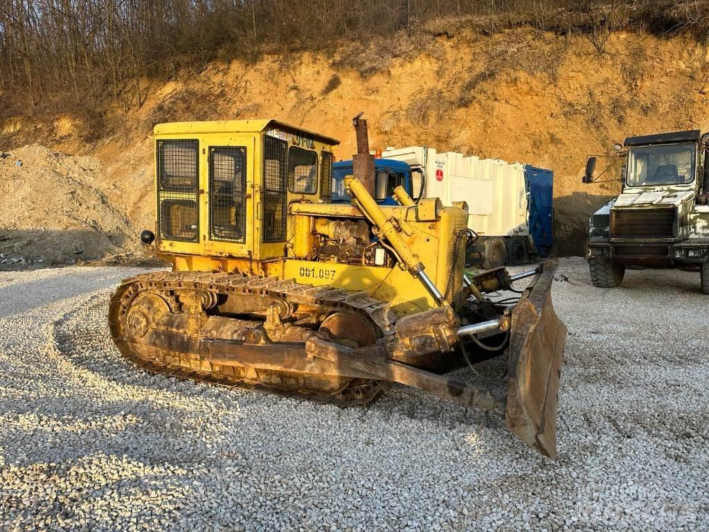 CAT D 6 C Buldožerji goseničarji