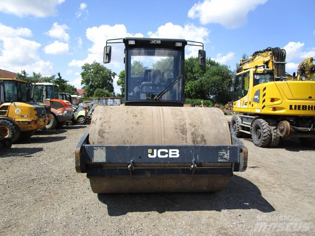 JCB VM 132  VM 137 Kompaktorji tal