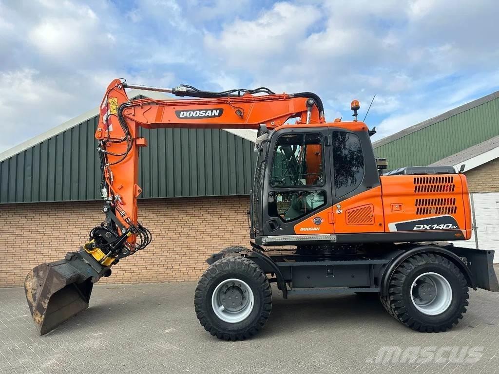 Doosan DX140W-5 Bagri na kolesih