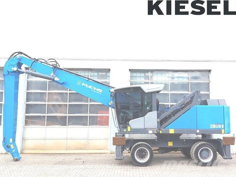 Fuchs MHL 331 F Bagri za prekladanje primarnih/sekundarnih surovin