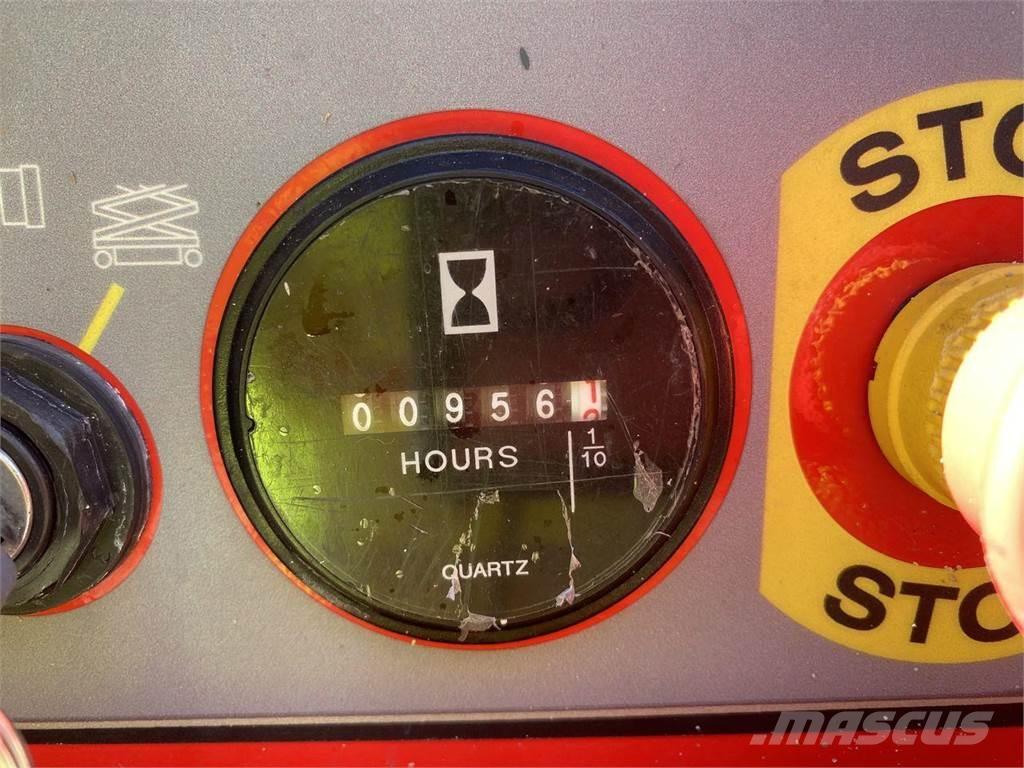 Manitou 120SC Škarjaste dvižne ploščadi