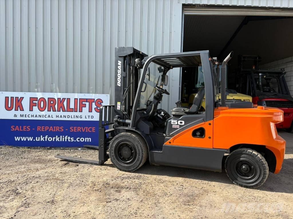 Doosan D50SC-7 Dizelski viličarji