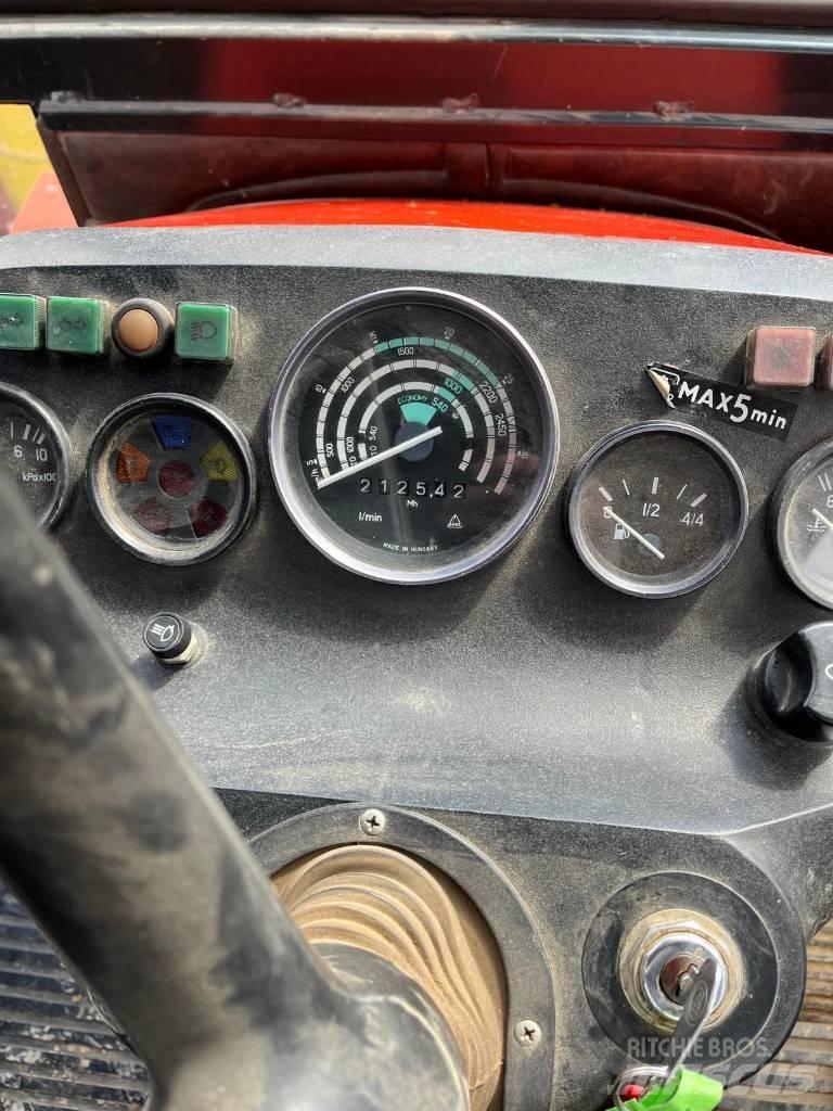 Zetor 5211 Traktorji