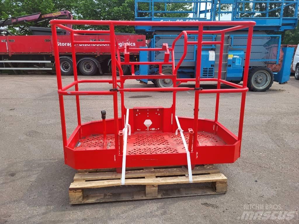 Manitou ATJ 200 kori Druga dvigala in dvižne ploščadi