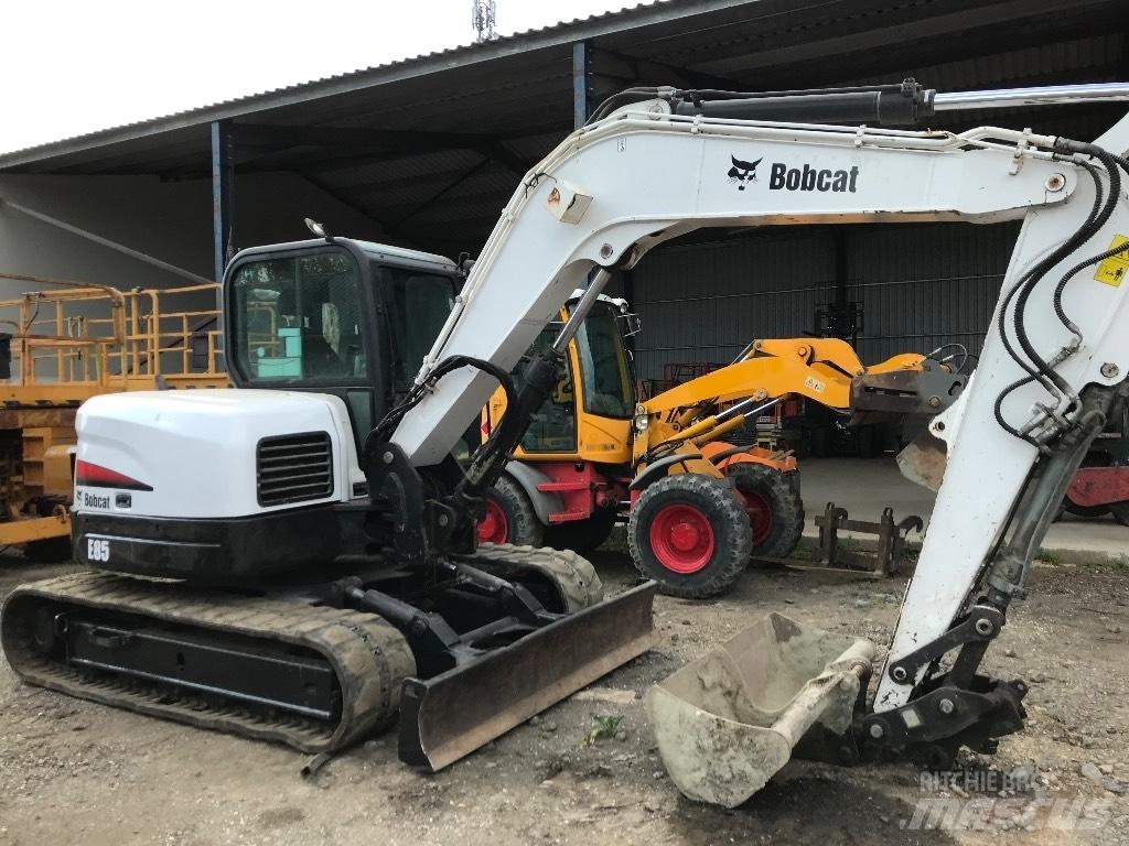 Bobcat E 80 EA Midi bagri 7t – 12t