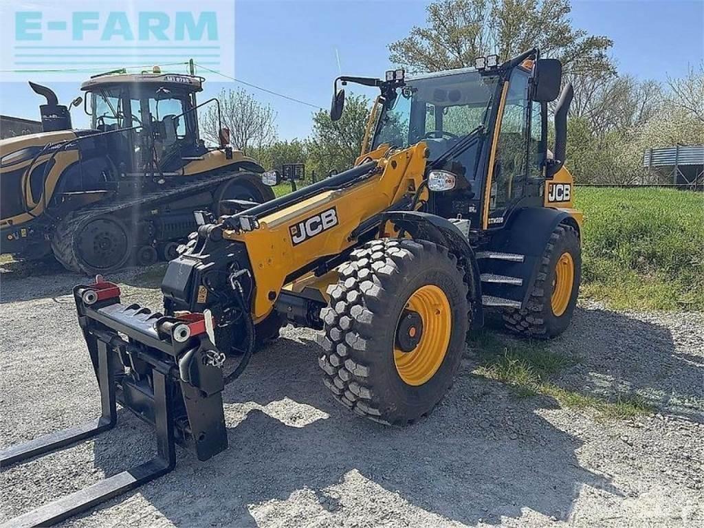 JCB tm 320 agri Kolesni nakladalci