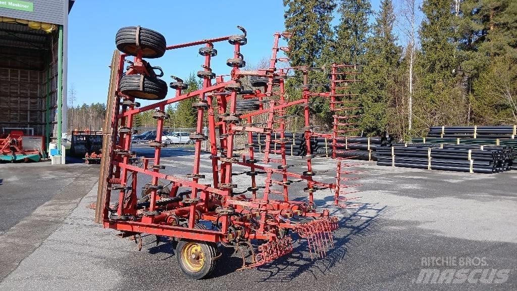 Väderstad NZ    7,4m Brane