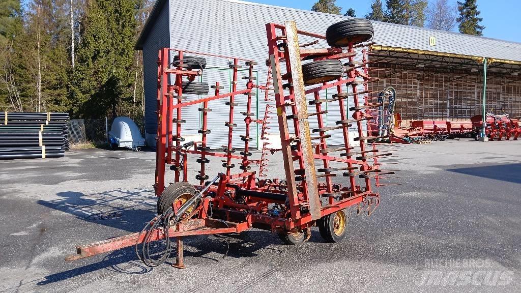 Väderstad NZ    7,4m Brane